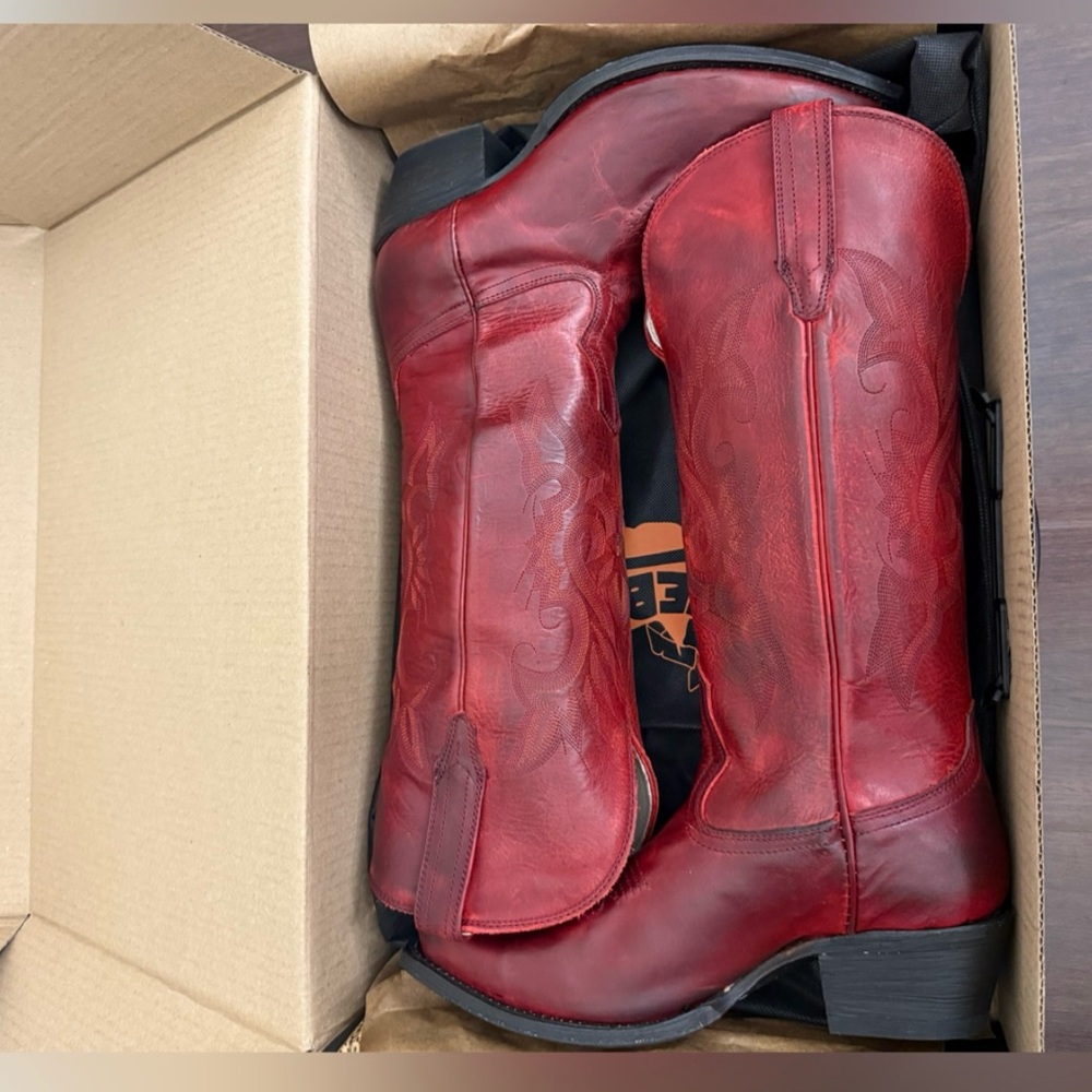 NWT Freebird by Steven Woodland Leather Western Cowboy Boots in Crimson Sz 9 - Picture 6 of 16